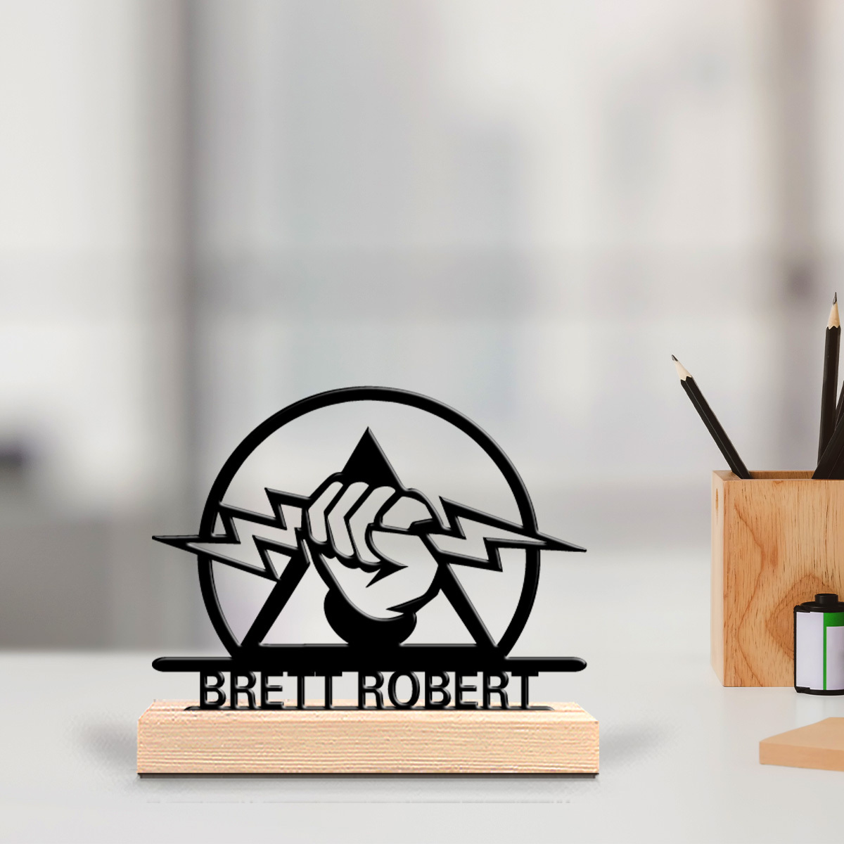 Office Tech Decor - Özel Olarak Kazınmış Elektrik Mühendisi Metal